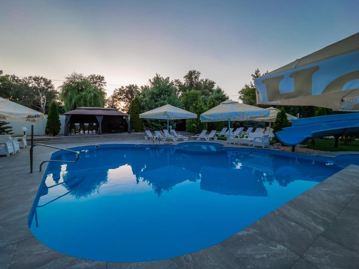 Club Hotel Pegasus Tiszaug Exteriér fotografie